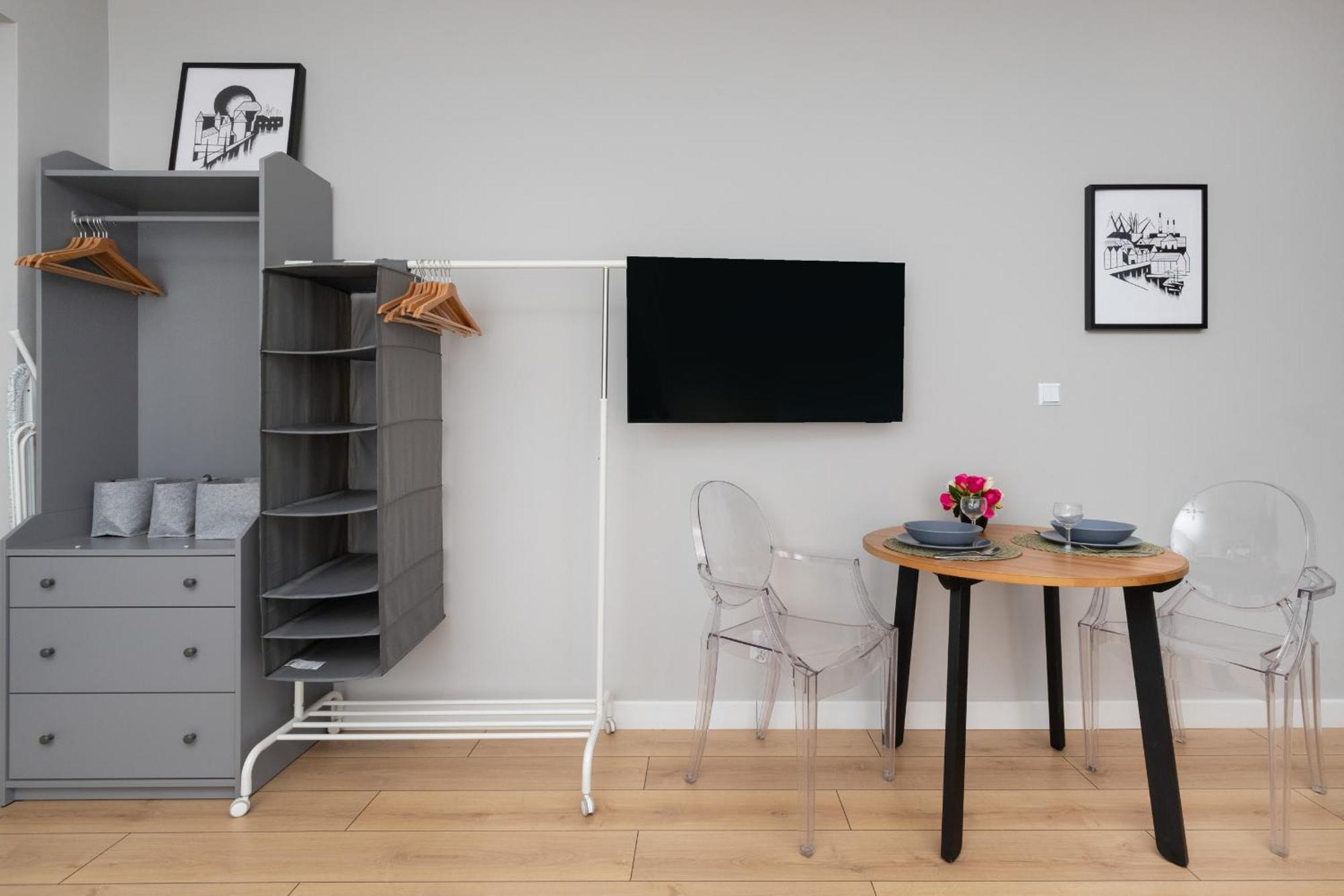 Studio Fahrenheit In Central Gdansk By Noclegi Renters Екстер'єр фото