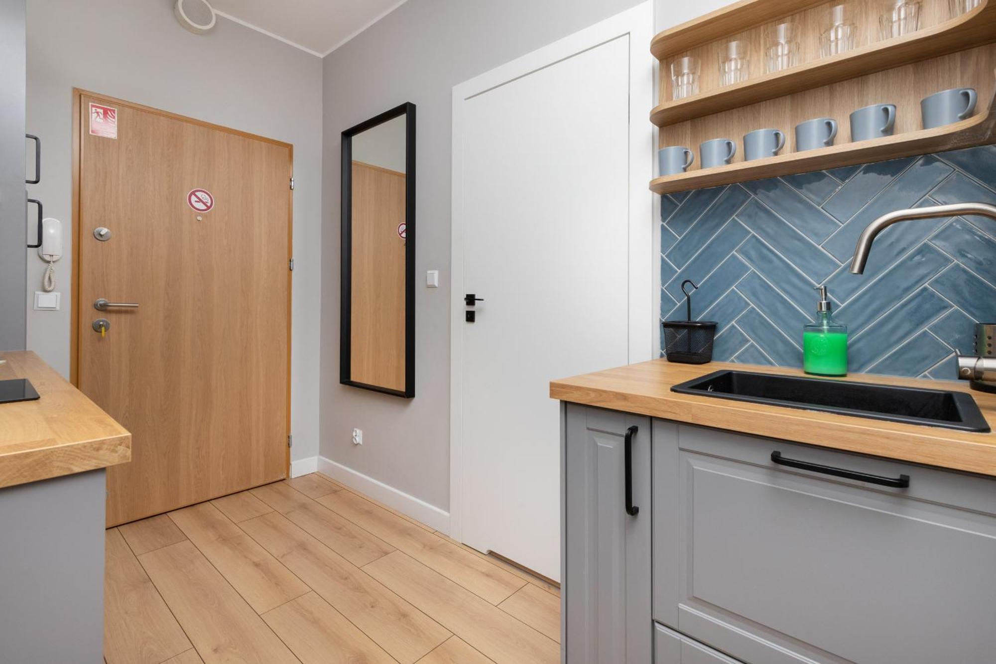 Studio Fahrenheit In Central Gdansk By Noclegi Renters Екстер'єр фото